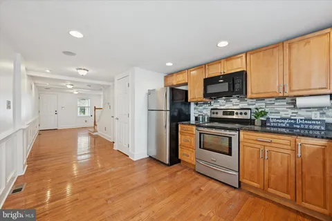 $2,200 | 1906 Gilpin Avenue, Wilmington, DE 19806