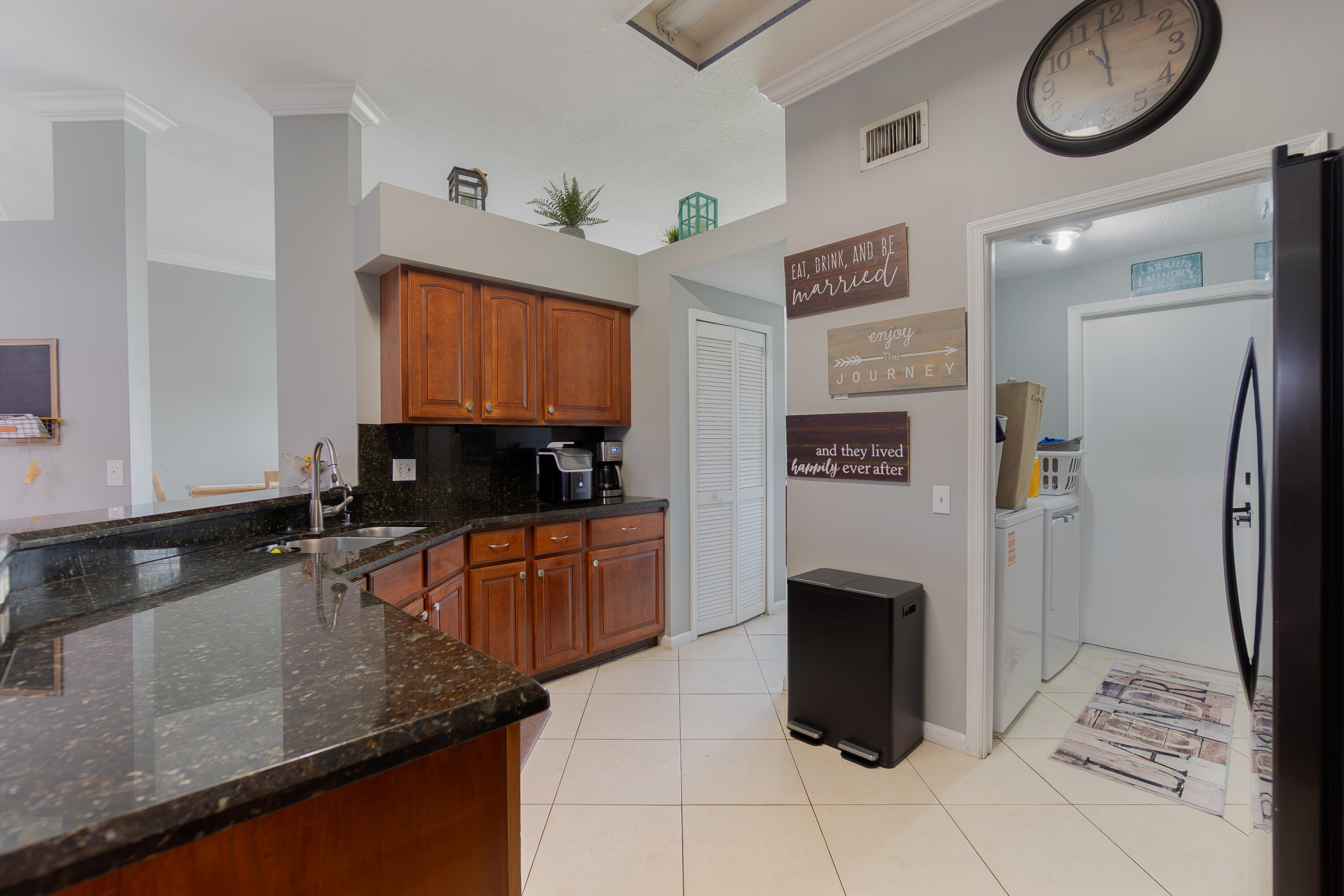 149 Cove Road Greenacres, FL 33413 - Photo 7 of 29 17-print-DSC06406-2