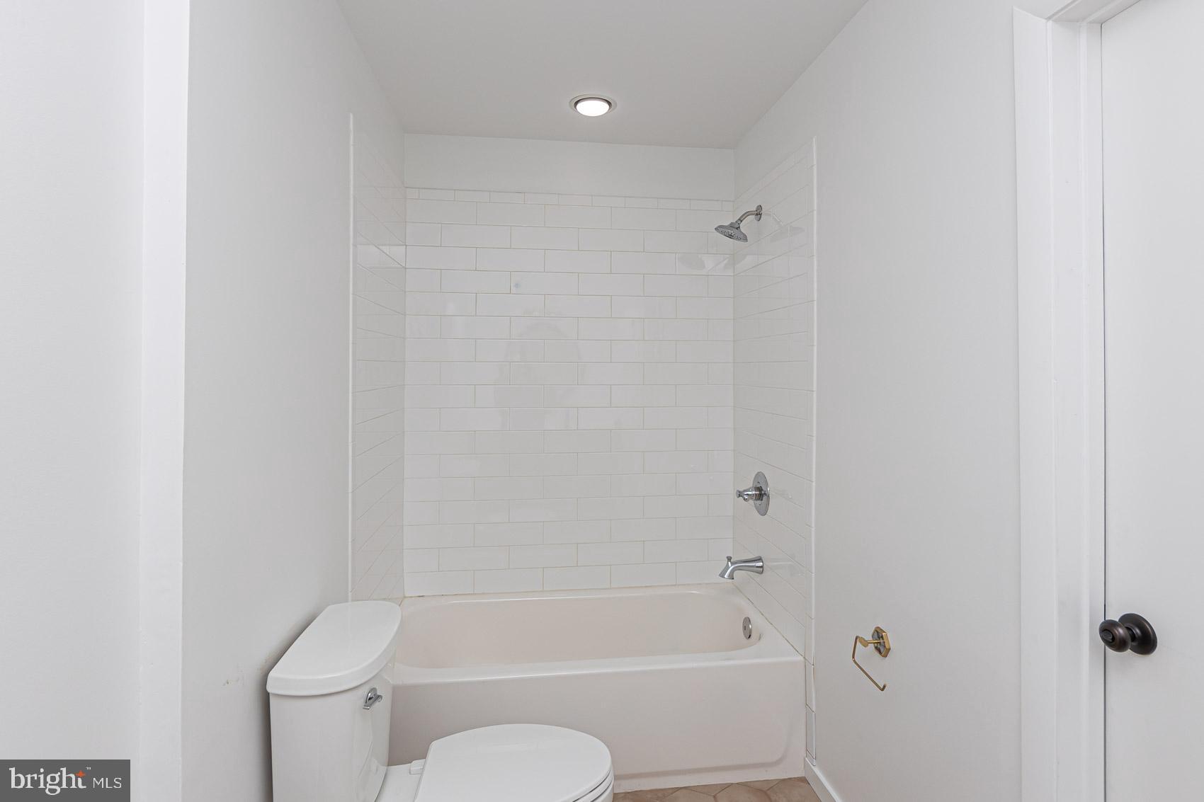 903 Ivy Hill Road Cockeysville, MD 21030 - Photo 74 of 100 Modern bathroom with clean, minimalist design.