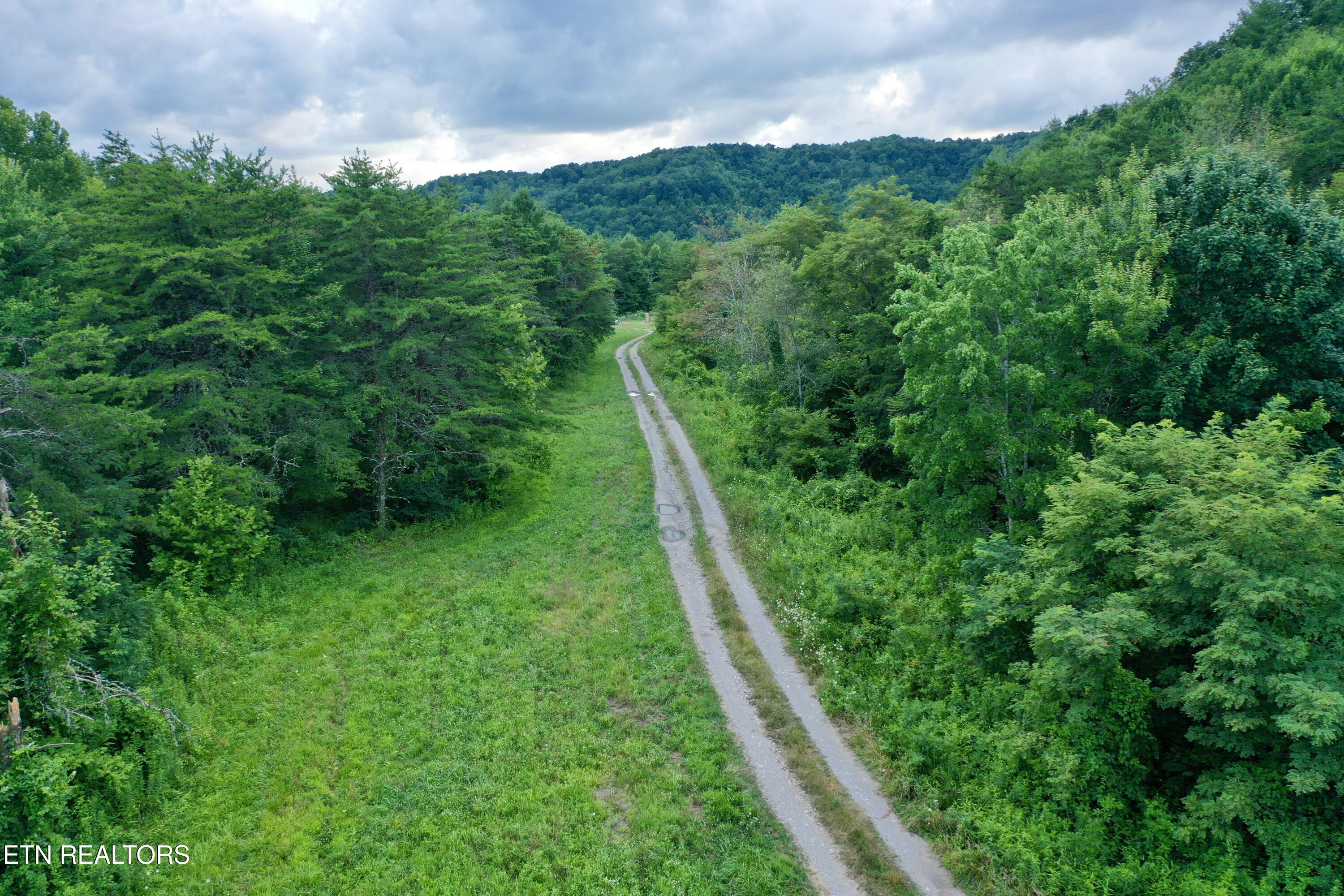 Smith Creek Road Oneida, TN 37841 - Photo 33 of 43 DJI_0413