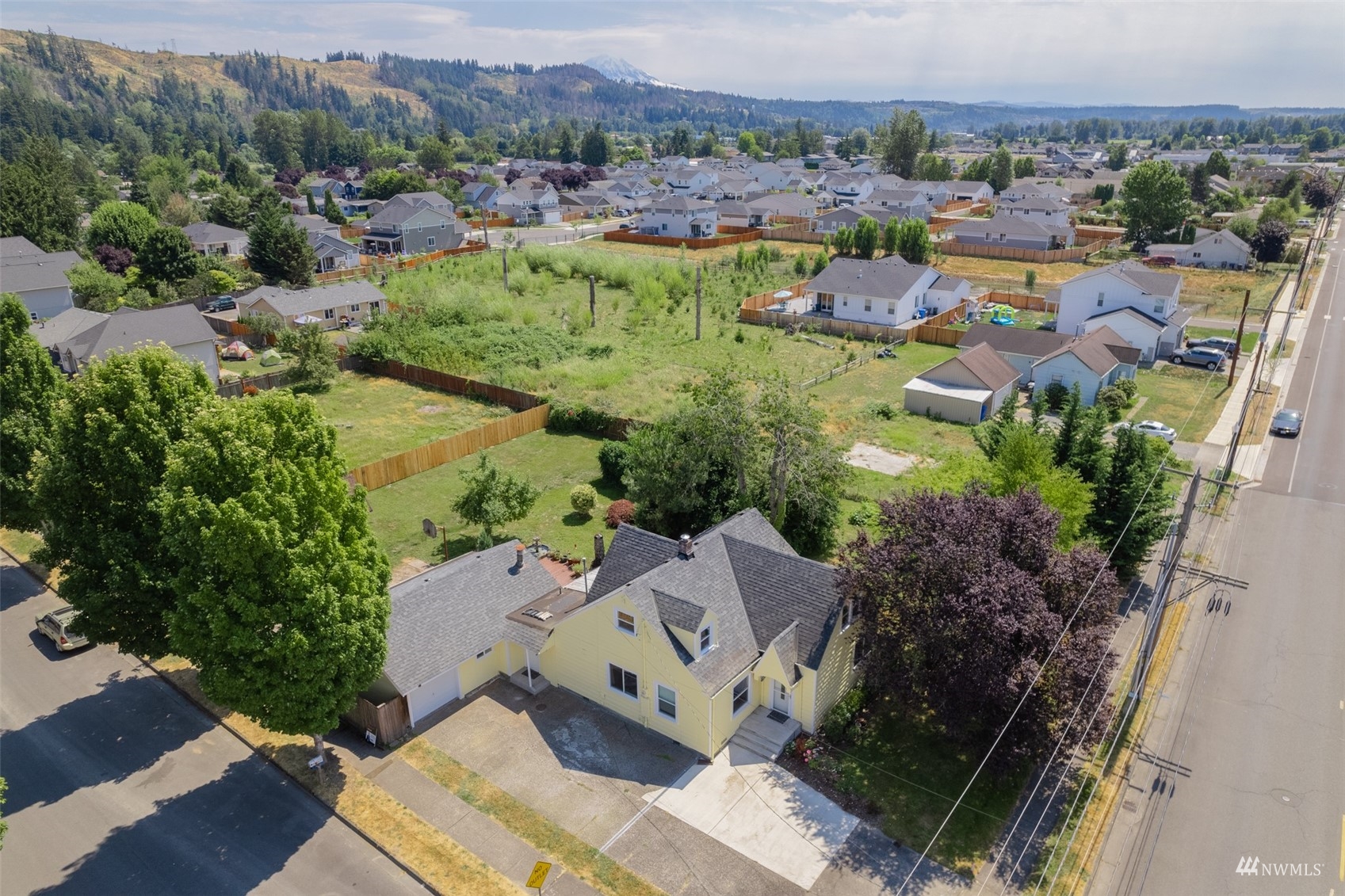 5415 Parker Road East Sumner, WA 98390 - Photo 23 of 27 an aerial view of a house with outdoor space