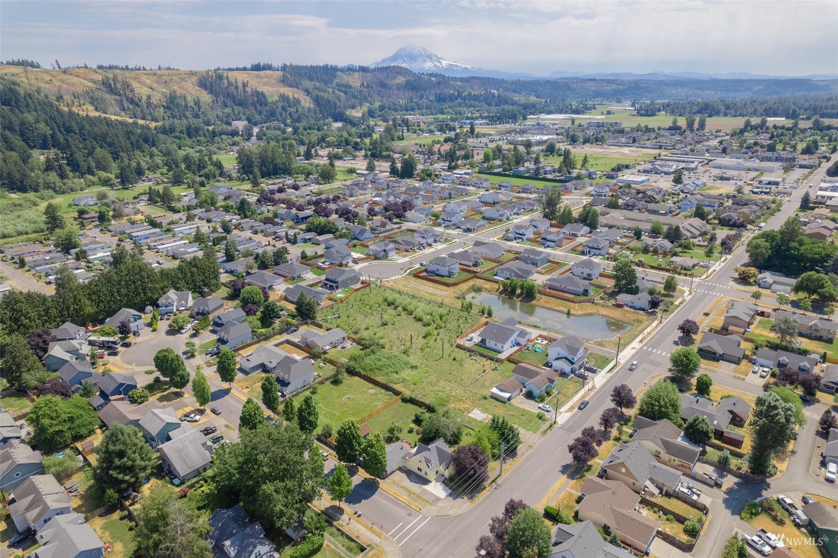 5415 Parker Road East Sumner, WA 98390 - Photo 24 of 27 an aerial view of multiple house