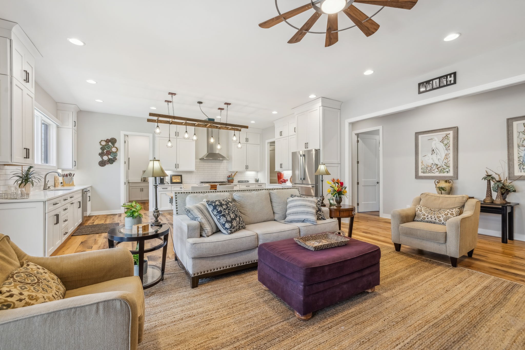 6033 Vesper Way Franklin, TN 37064 - Photo 20 of 83 a living room with furniture or chandelier and a wooden floor
