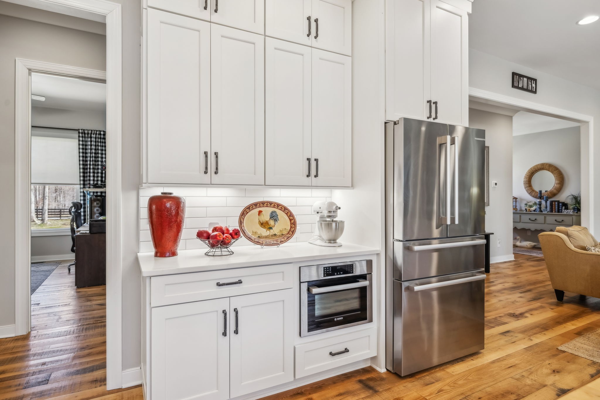 6033 Vesper Way Franklin, TN 37064 - Photo 36 of 83 a kitchen with stainless steel appliances a refrigerator and a stove