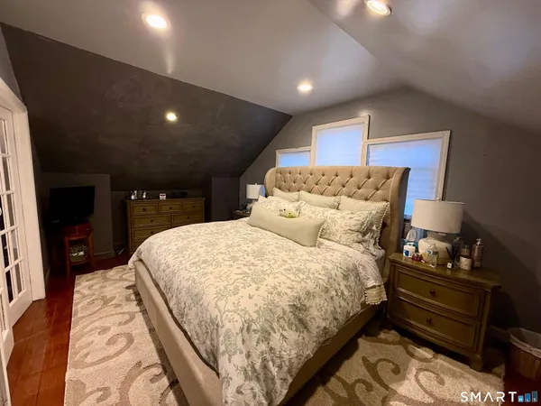 $4,400 | 64 Hickory Street, Bridgeport, CT 06610