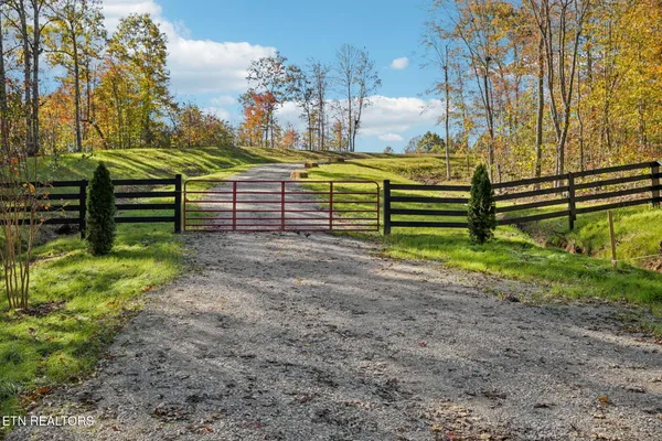 $69,900 | Sheep Ranch Road, Robbins, TN 37852