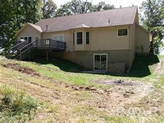 421 West Bittersweet Road Washington, IL 61571 - Photo 3 of 15 Gallery Image 3