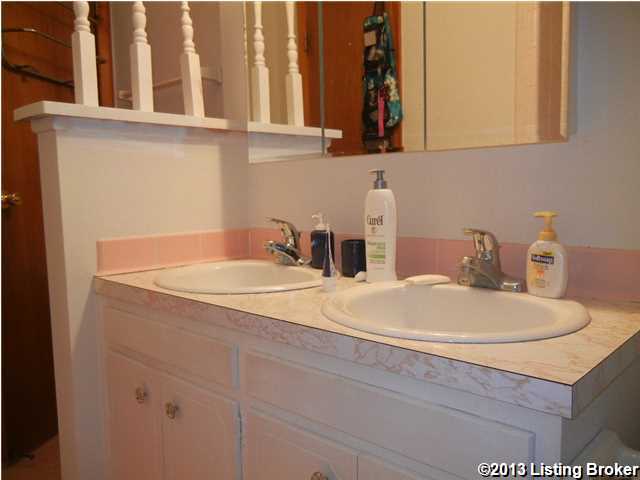 6811 Fernview Road Louisville, KY 40291 - Photo 21 of 25 Additional Photo