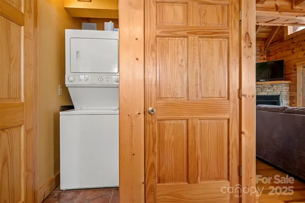 $375,000 | 599 Shoal Creek Trail, Nebo, NC 28761