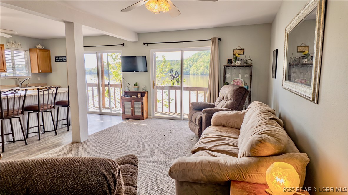 1130 Laura Hufferd Road Roach, MO 65787 - Photo 11 of 18 Open Concept living.