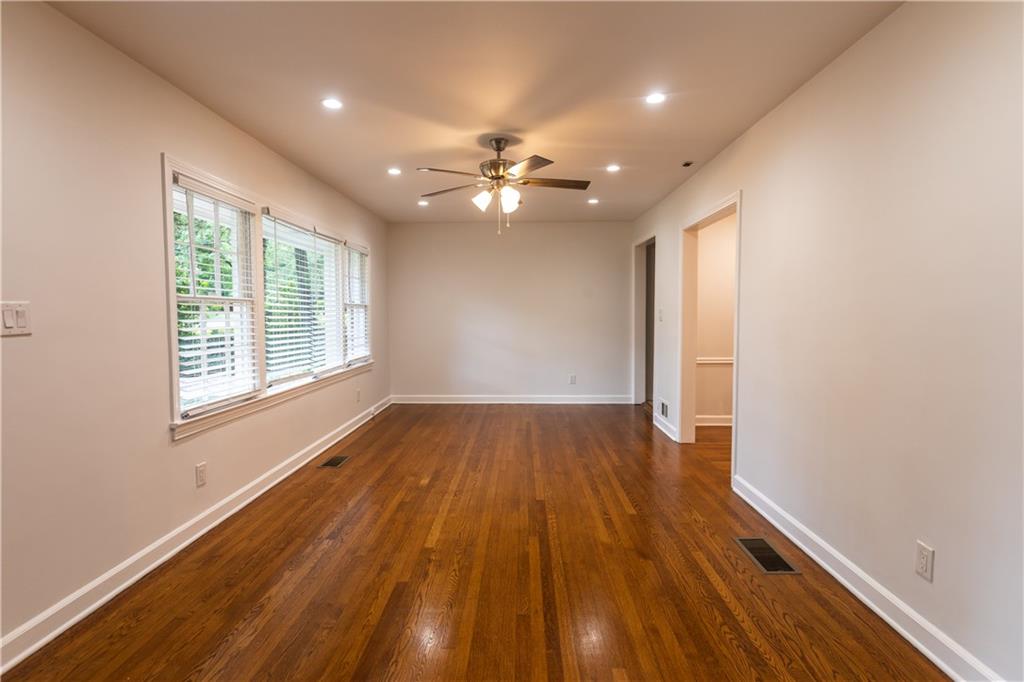 1392 Lively Ridge Road Northeast Atlanta, GA 30329 - Photo 8 of 41