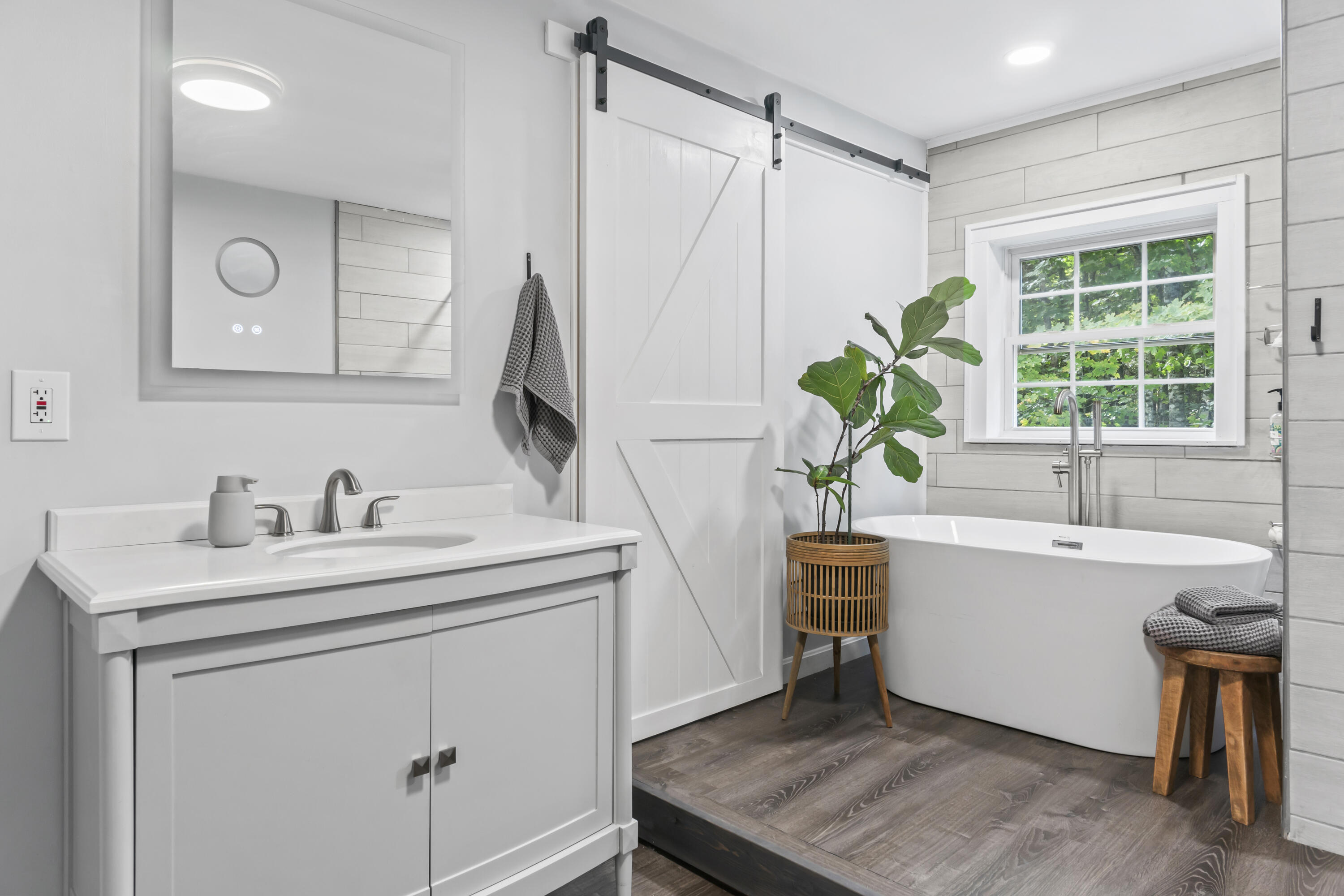 1313 Beckwith Road Cornville, ME 04976 - Photo 36 of 53 1313 Beckwith Rd_0136