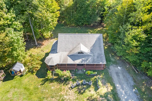 $330,000 | 1313 Beckwith Road, Cornville, ME 04976