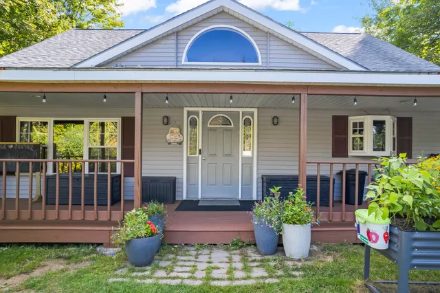 $330,000 | 1313 Beckwith Road, Cornville, ME 04976