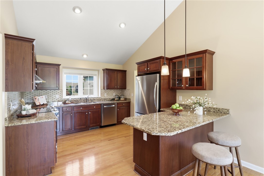 1024 Pondbrook Point Webster, NY 14580 - Photo 9 of 36