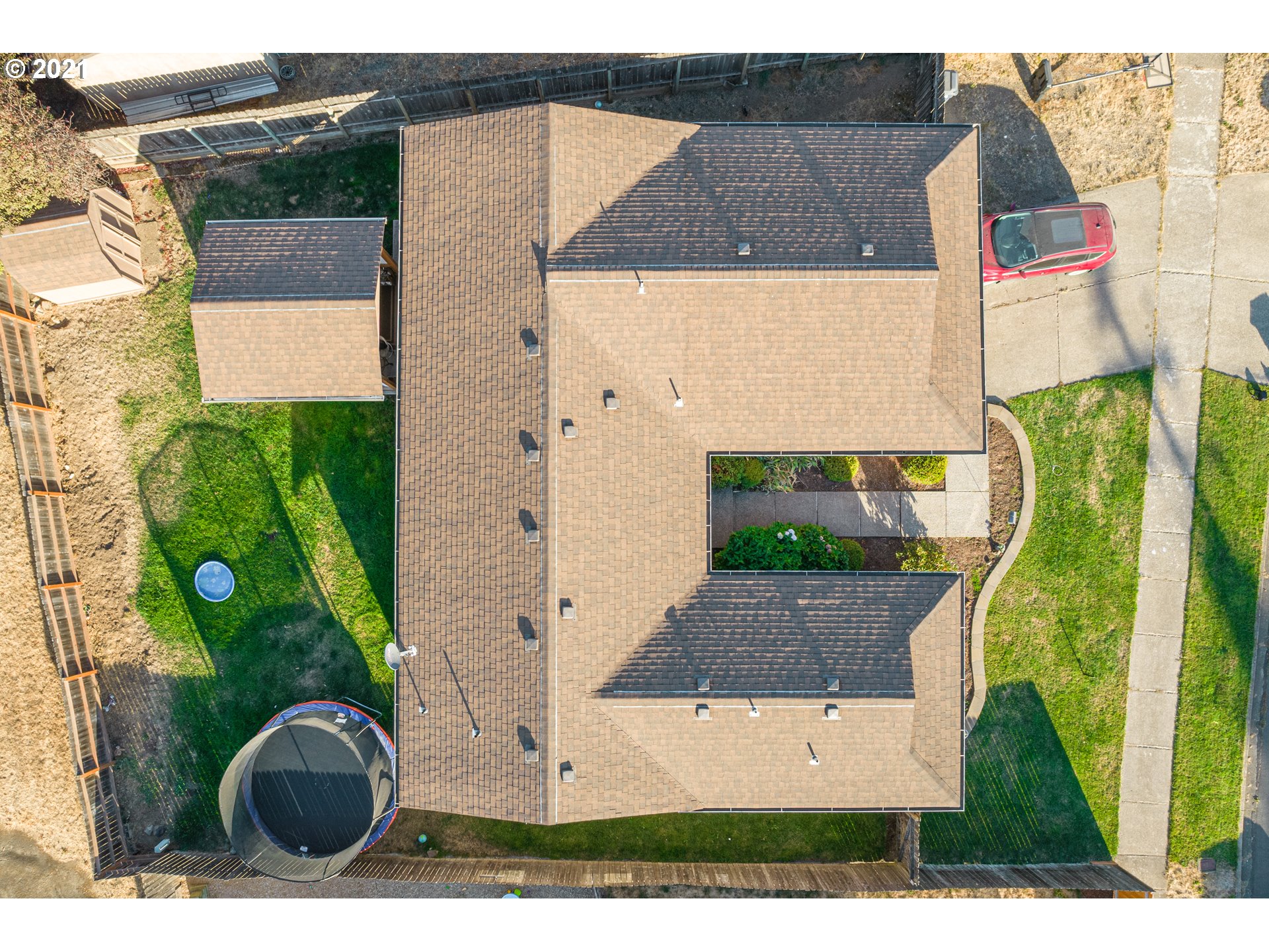 5206 F Street Springfield, OR 97478 - Photo 16 of 17 an aerial view of a house with a garden