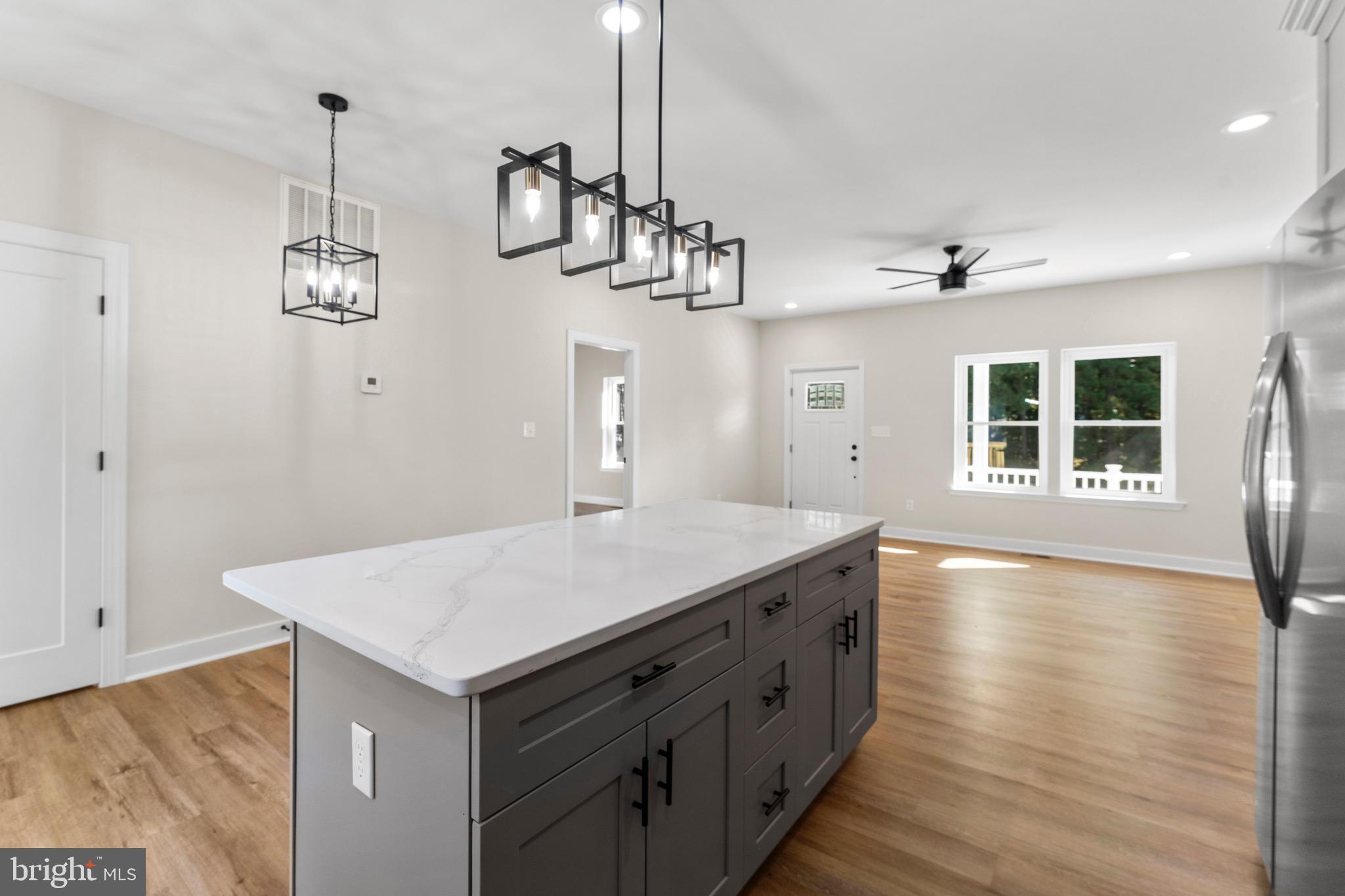 14 Azalea Way Colonial Beach, VA 22443 - Photo 4 of 66
