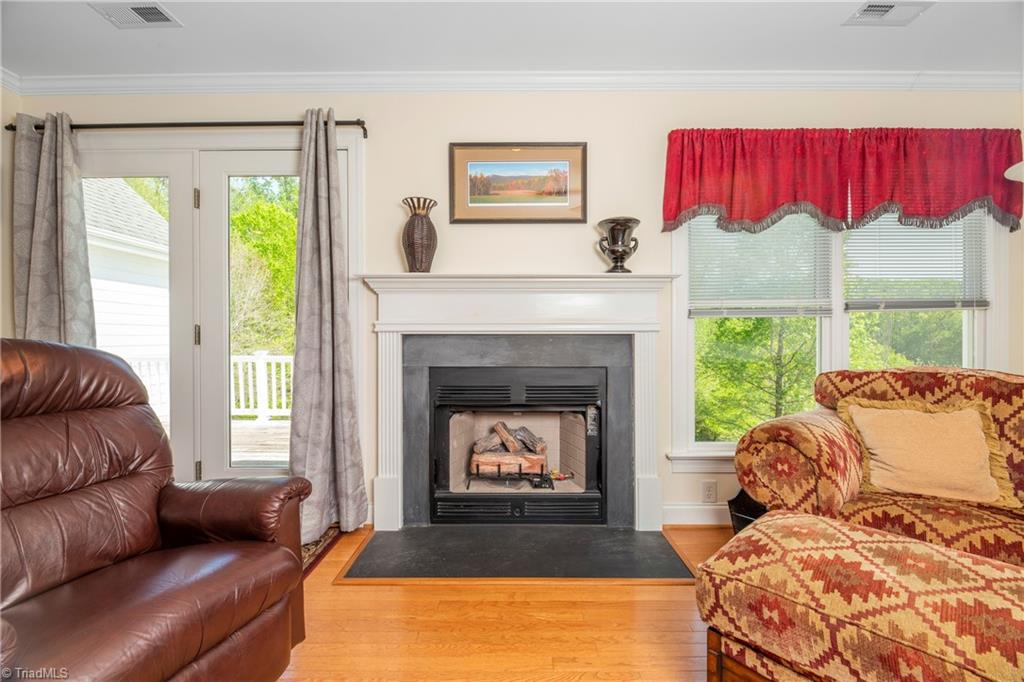 2053 E Road Walnut Cove, NC 27052 - Photo 10 of 39