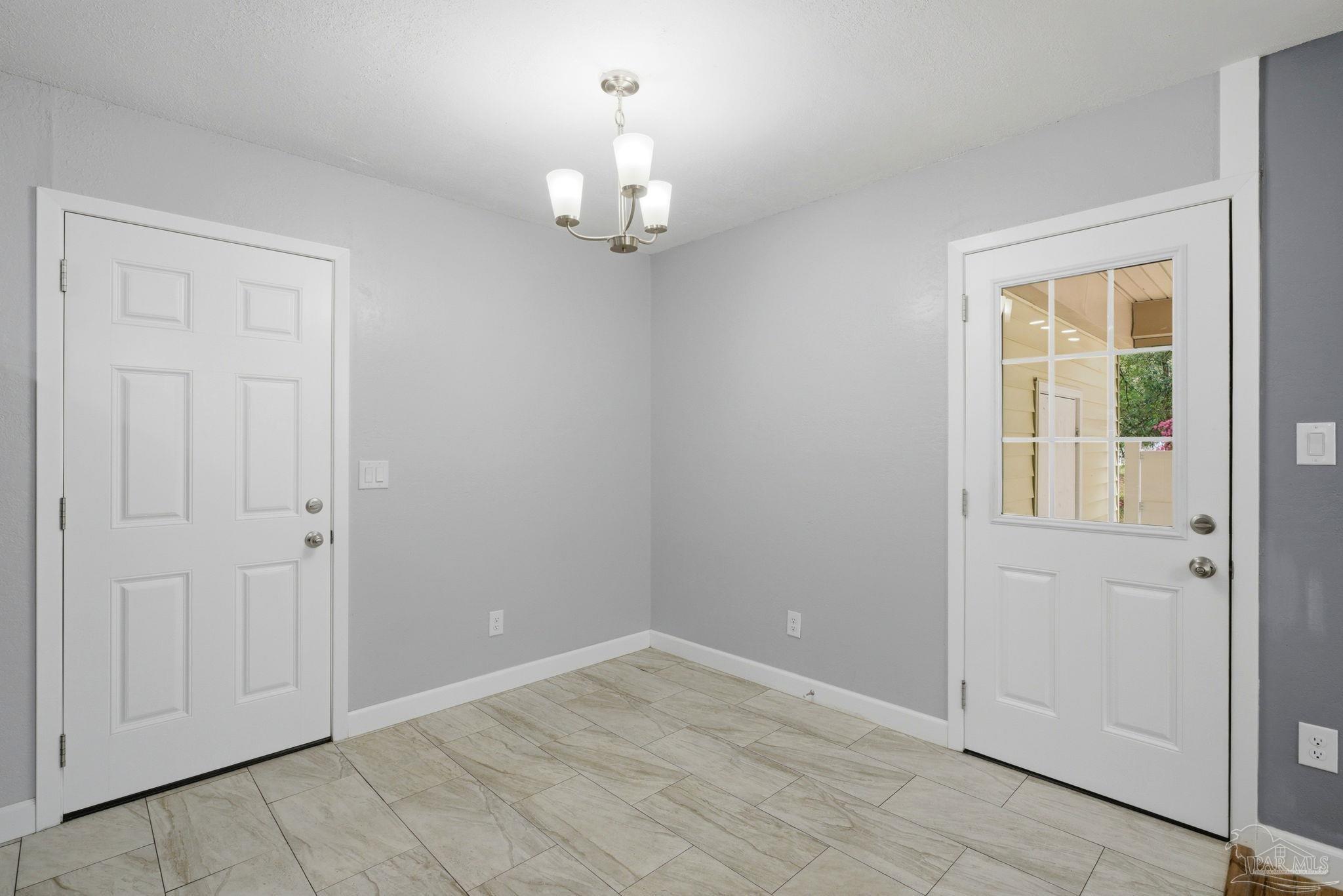 6464 Magnolia Street Milton, FL 32570 - Photo 14 of 37