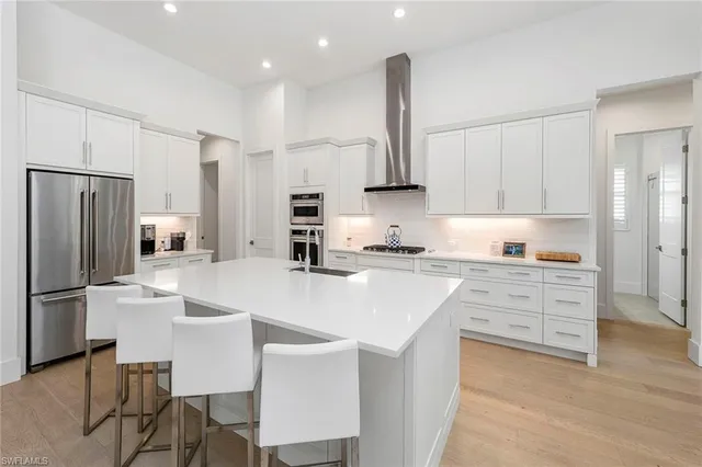 $1,949,000 | 14194 Galley Court, Naples, FL 34114