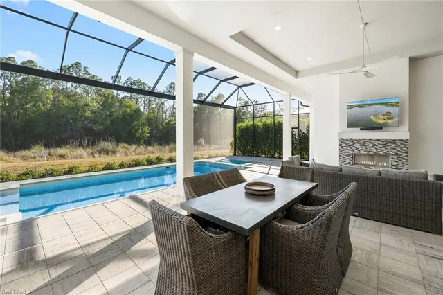 $1,949,000 | 14194 Galley Court, Naples, FL 34114