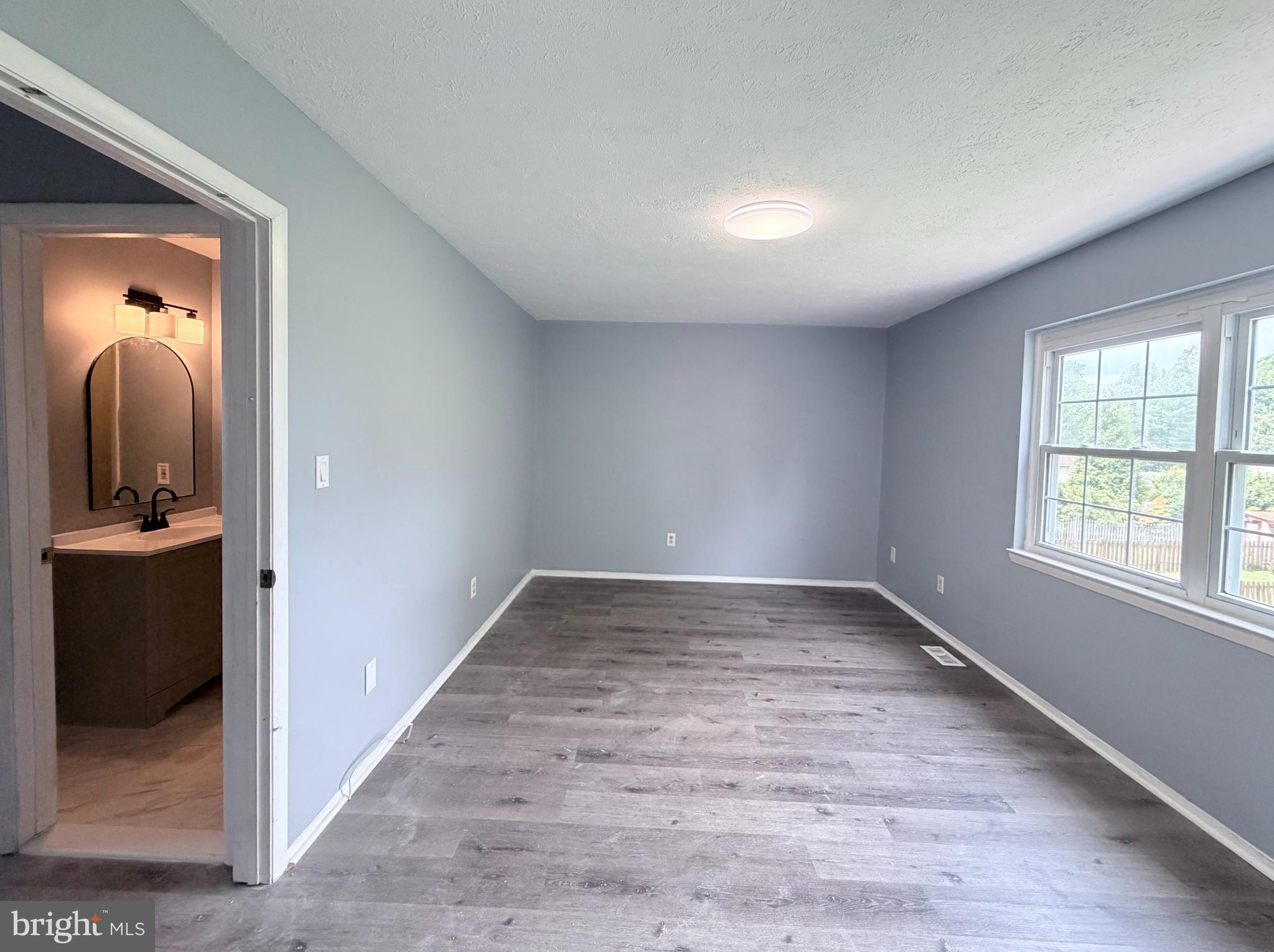 12 Hallview Court Perry Hall, MD 21236 - Photo 10 of 19