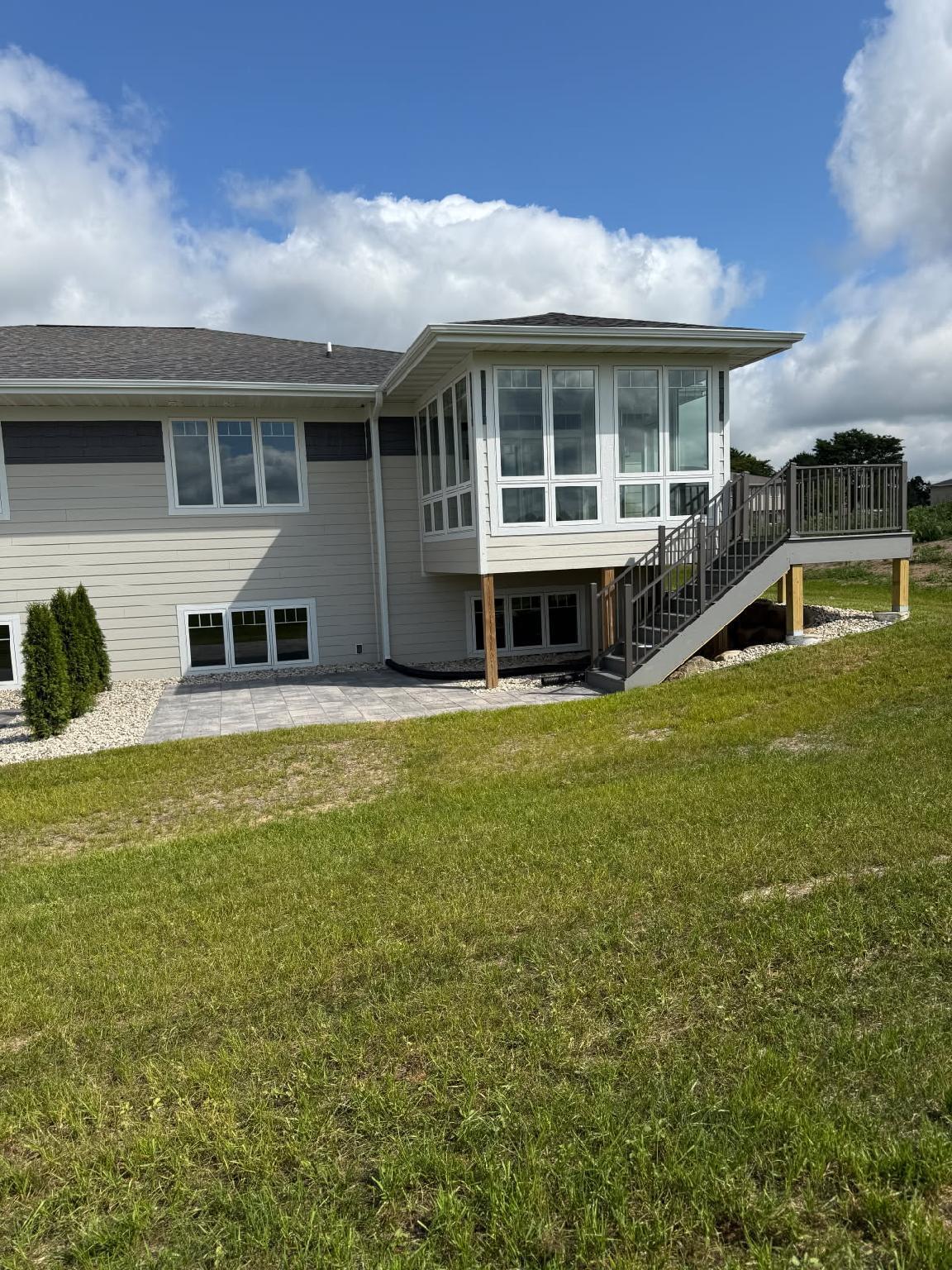726 East Reinel Street Jefferson, WI 53549 - Photo 23 of 77 Outside2