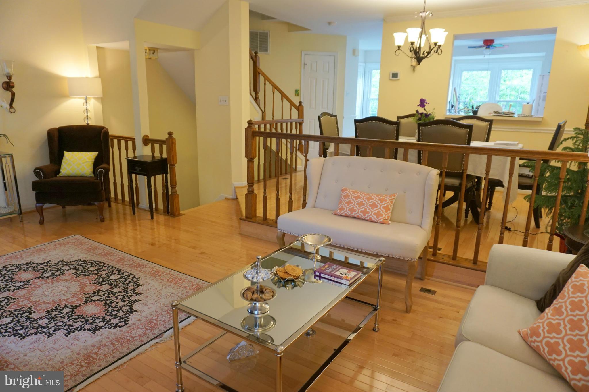4701 Columbia Road Ellicott City, MD 21042 - Photo 11 of 30 Living Room