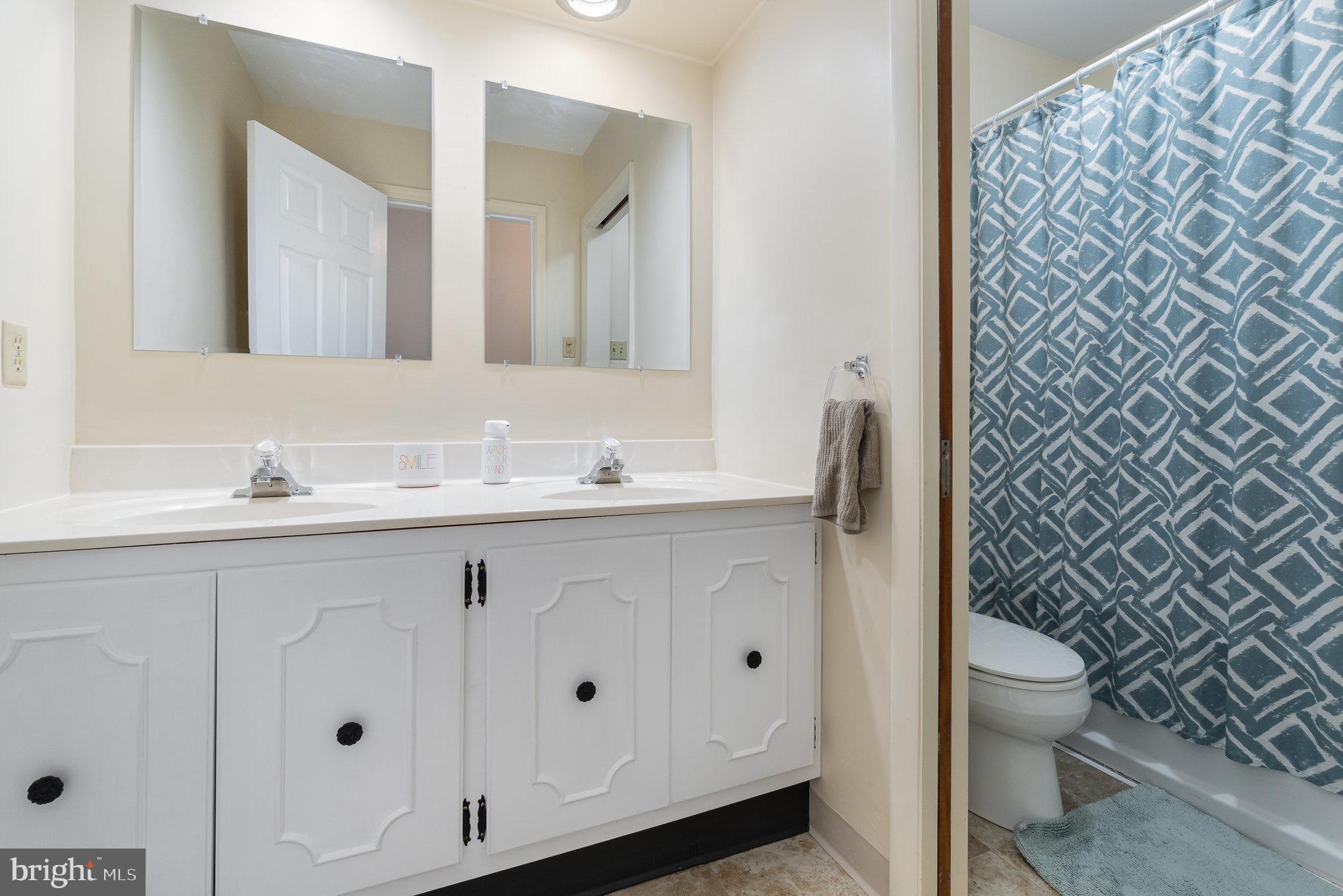 402 Haverhill Road Lancaster, PA 17601 - Photo 19 of 36