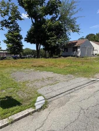 $239,000 | 130 Woodward Road, Providence, RI 02904