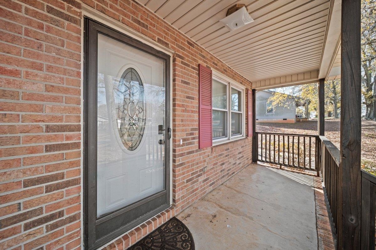 140 Golightly Street Inman, SC 29349 - Photo 2 of 28