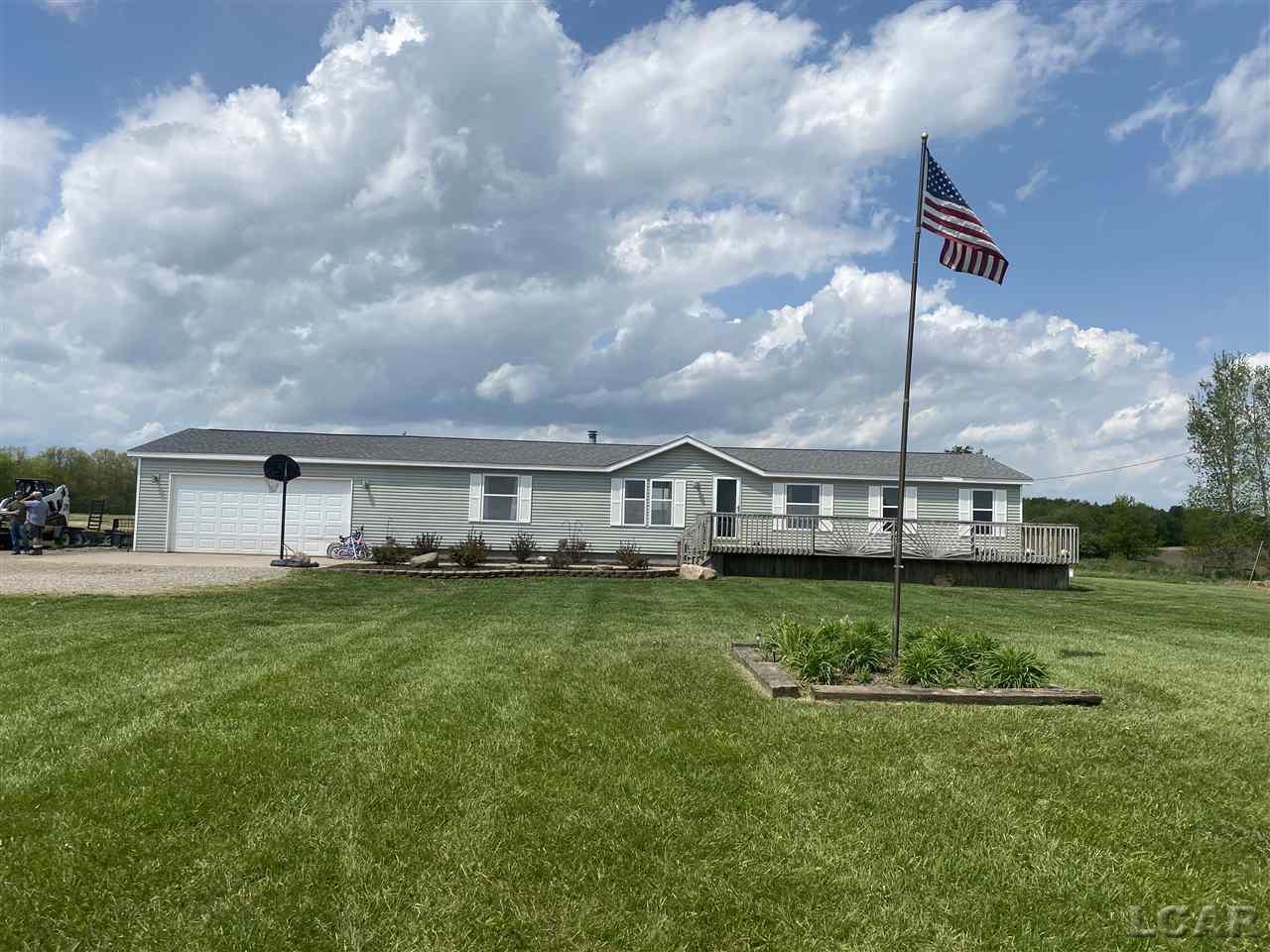 8760 West Beecher Road Clayton, MI 49235 - Photo 1 of 19 50012411.JPG
