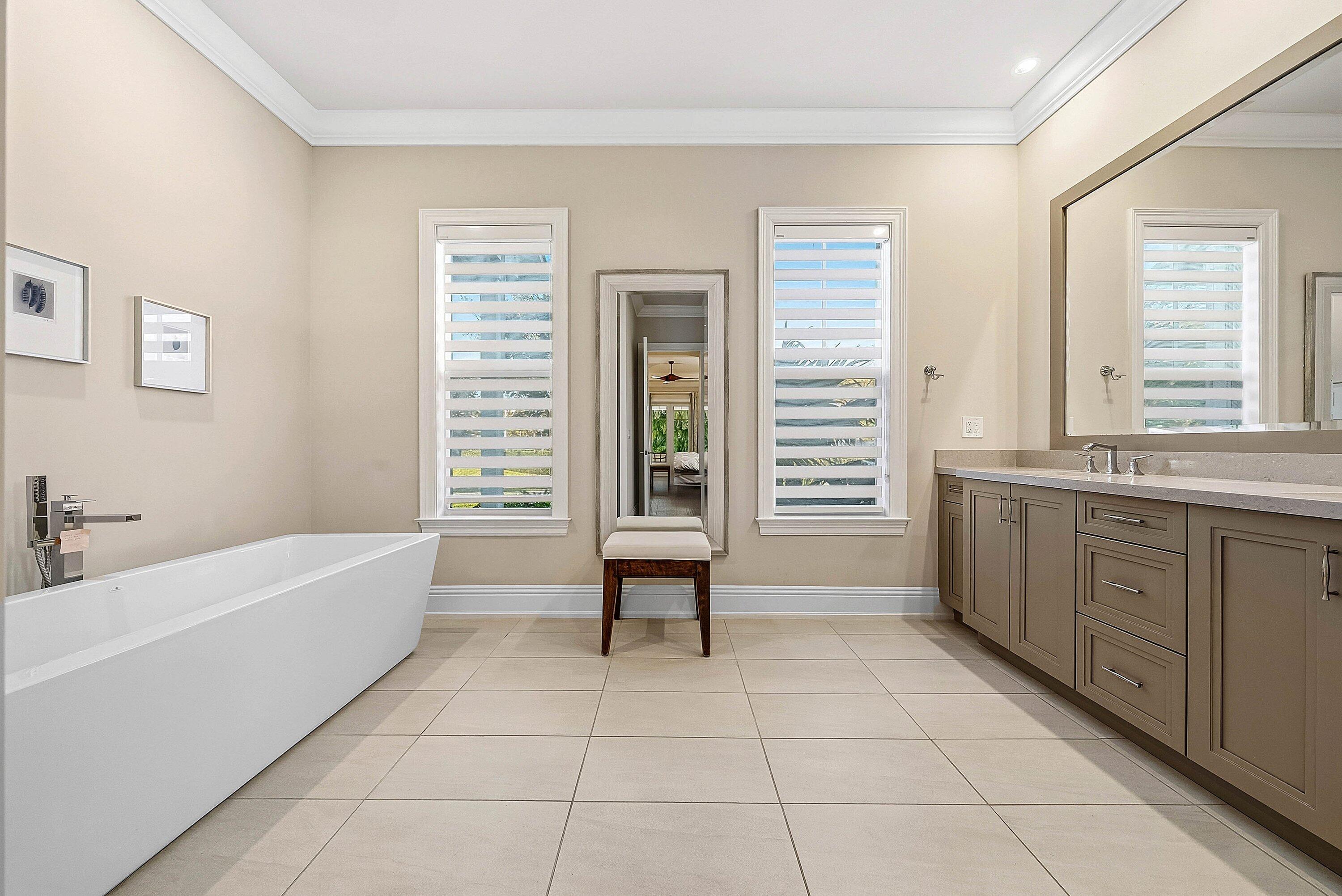 120 Grove Way Delray Beach, FL 33444 - Photo 19 of 43 024-120GroveWay-DelrayBeach-FL-33444-SMA