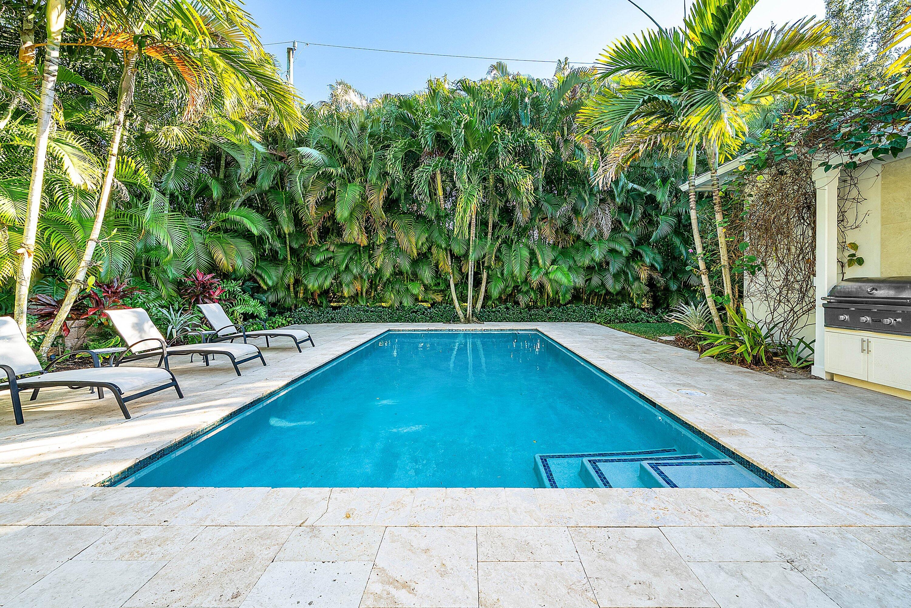 120 Grove Way Delray Beach, FL 33444 - Photo 2 of 43 047-120GroveWay-DelrayBeach-FL-33444-SMA