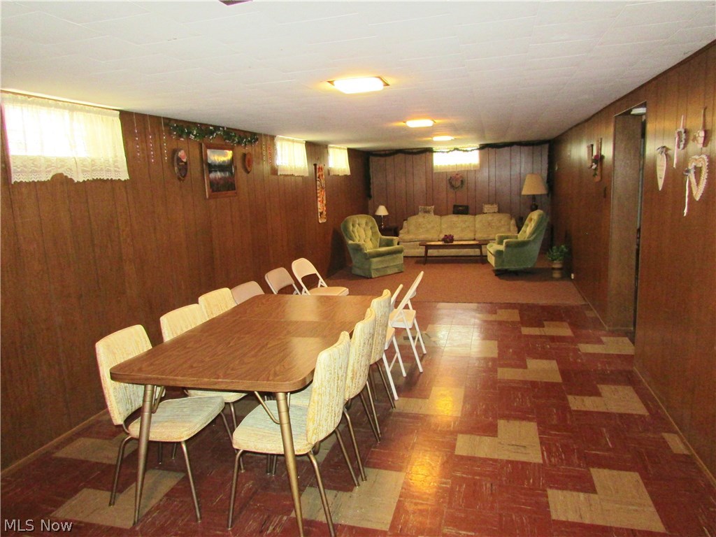 8004 Spring Garden Road Cleveland, OH 44129 - Photo 13 of 18 Gallery Image 13