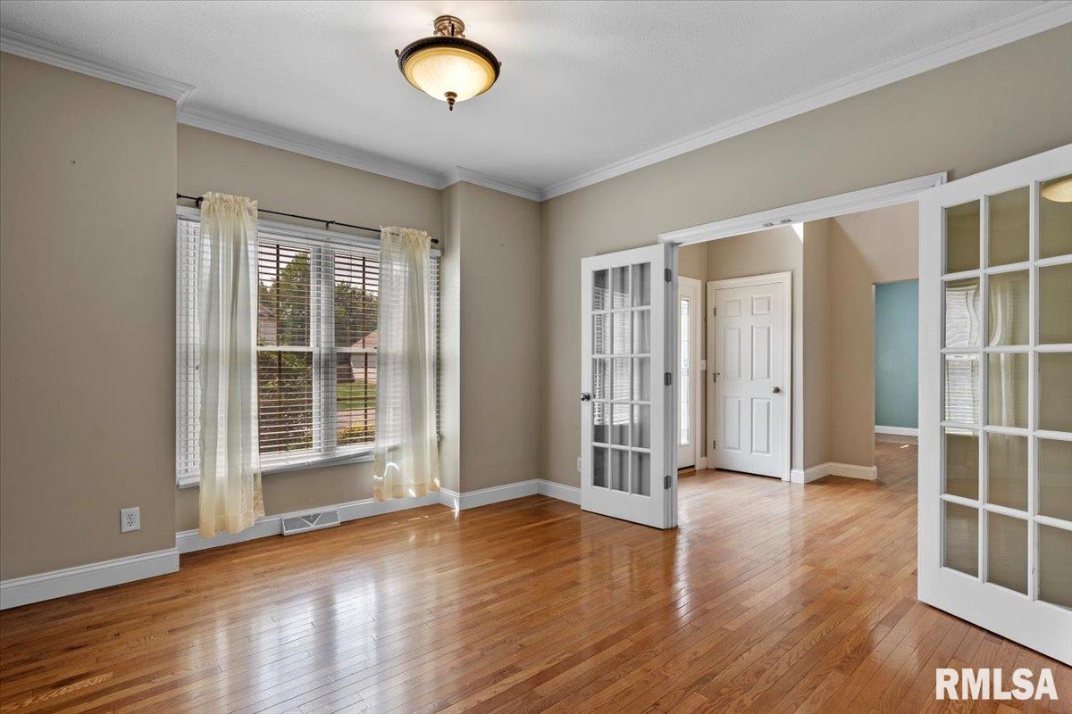 324 Keystone Drive Chatham, IL 62629 - Photo 10 of 58 Gallery Image 10