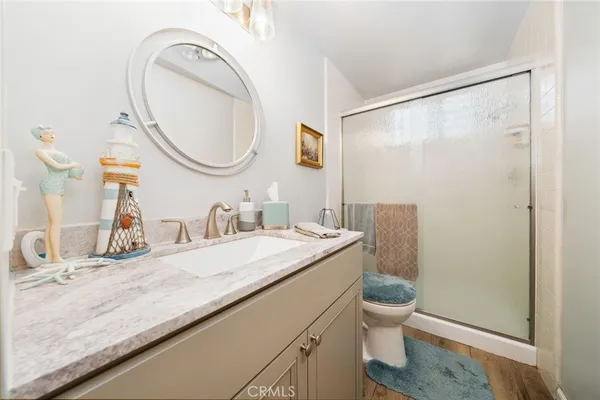 $659,000 | 3665 East 1st Street, Unit 202, Long Beach, CA 90803