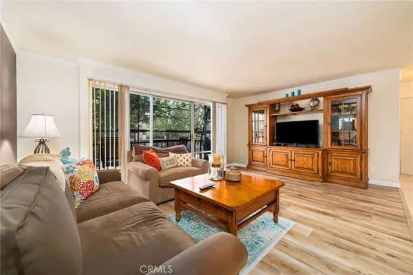 $659,000 | 3665 East 1st Street, Unit 202, Long Beach, CA 90803