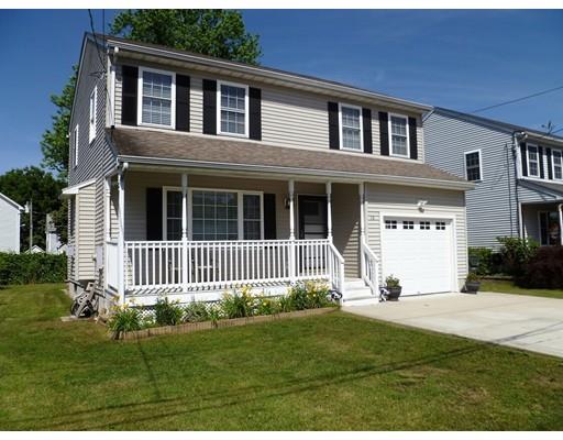38 Martha Street Springfield, MA 01151 - Photo 1 of 28