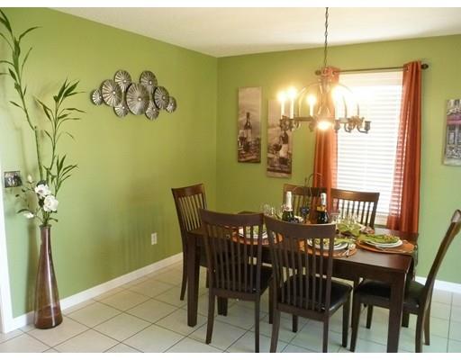38 Martha Street Springfield, MA 01151 - Photo 9 of 28