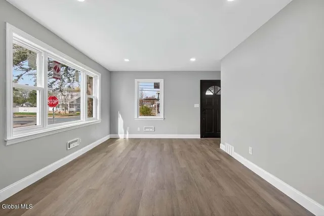 $325,000 | 231 Mariaville Road, Rotterdam, NY 12306