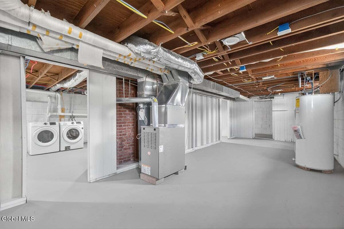 231 Mariaville Road Rotterdam, NY 12306 - Photo 27 of 32 231 Mariaville Rd-43