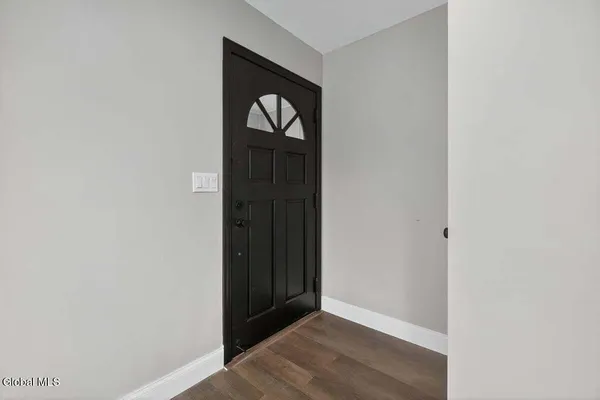 $322,500 | 231 Mariaville Road, Rotterdam, NY 12306