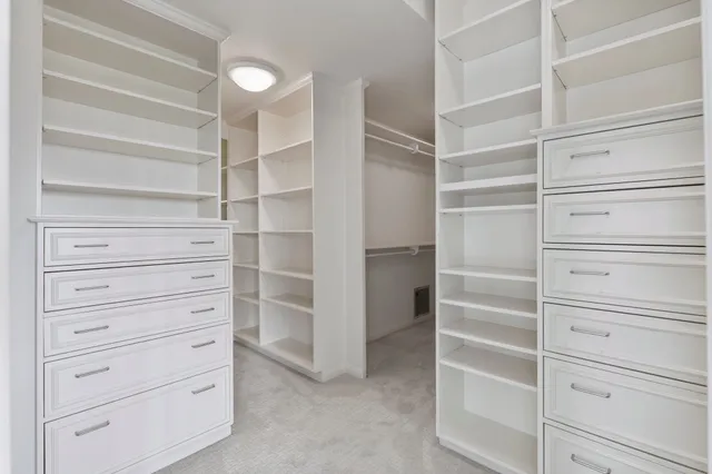 a view of walk in closet