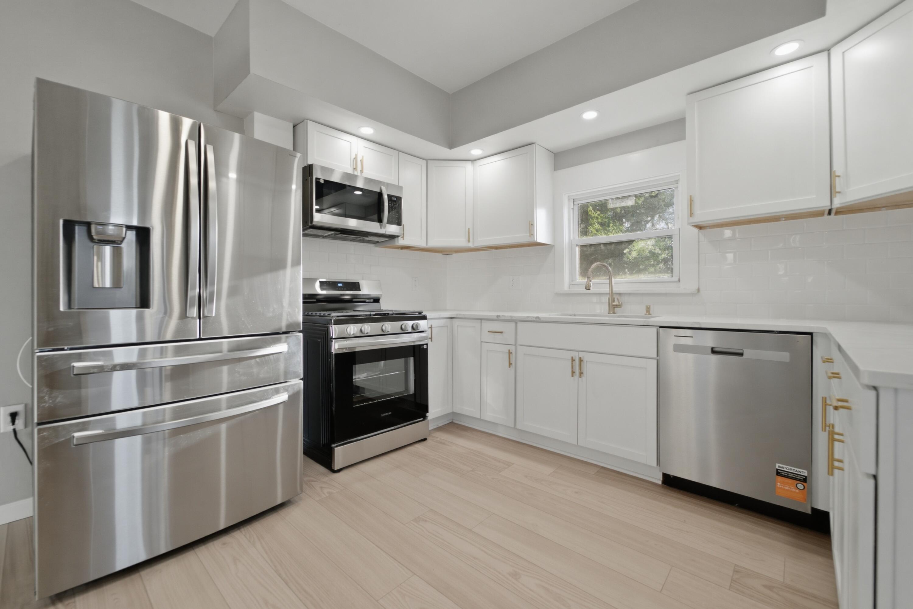 710 I Street La Porte, IN 46350 - Photo 5 of 34 3000x2003