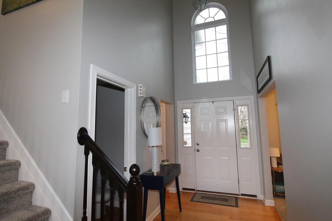 4836 Heath Trails Road Hilliard, OH 43026 - Photo 2 of 32 2 story Entry
