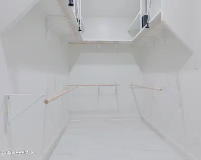 $349,900 | 109 Meadow Walk Drive, Broussard, LA 70518