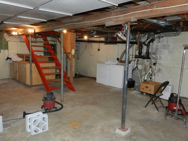 7014 East McCormick Road Stillman Valley, IL 61084 - Photo 10 of 13 a view of a room with gym equipment