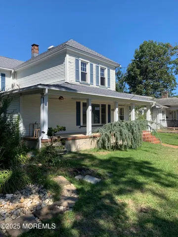 $48,000 | 421 West Lincoln Avenue, Oakhurst, NJ 07755