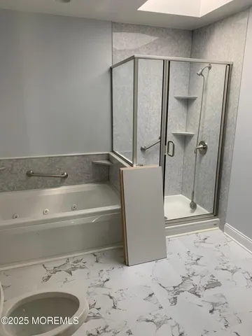 $48,000 | 421 West Lincoln Avenue, Oakhurst, NJ 07755